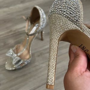 INC international concepts gold beaded shoes size 6.5